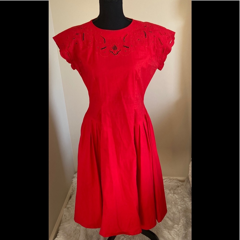 Vintage red pleated dress with Floral eyelet detail